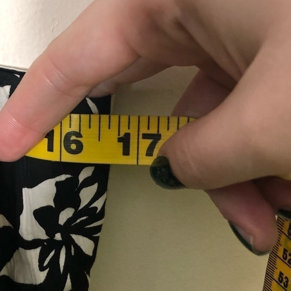 Loft Floral Tank Blouse Sz Small Black White - Picture 5 of 5